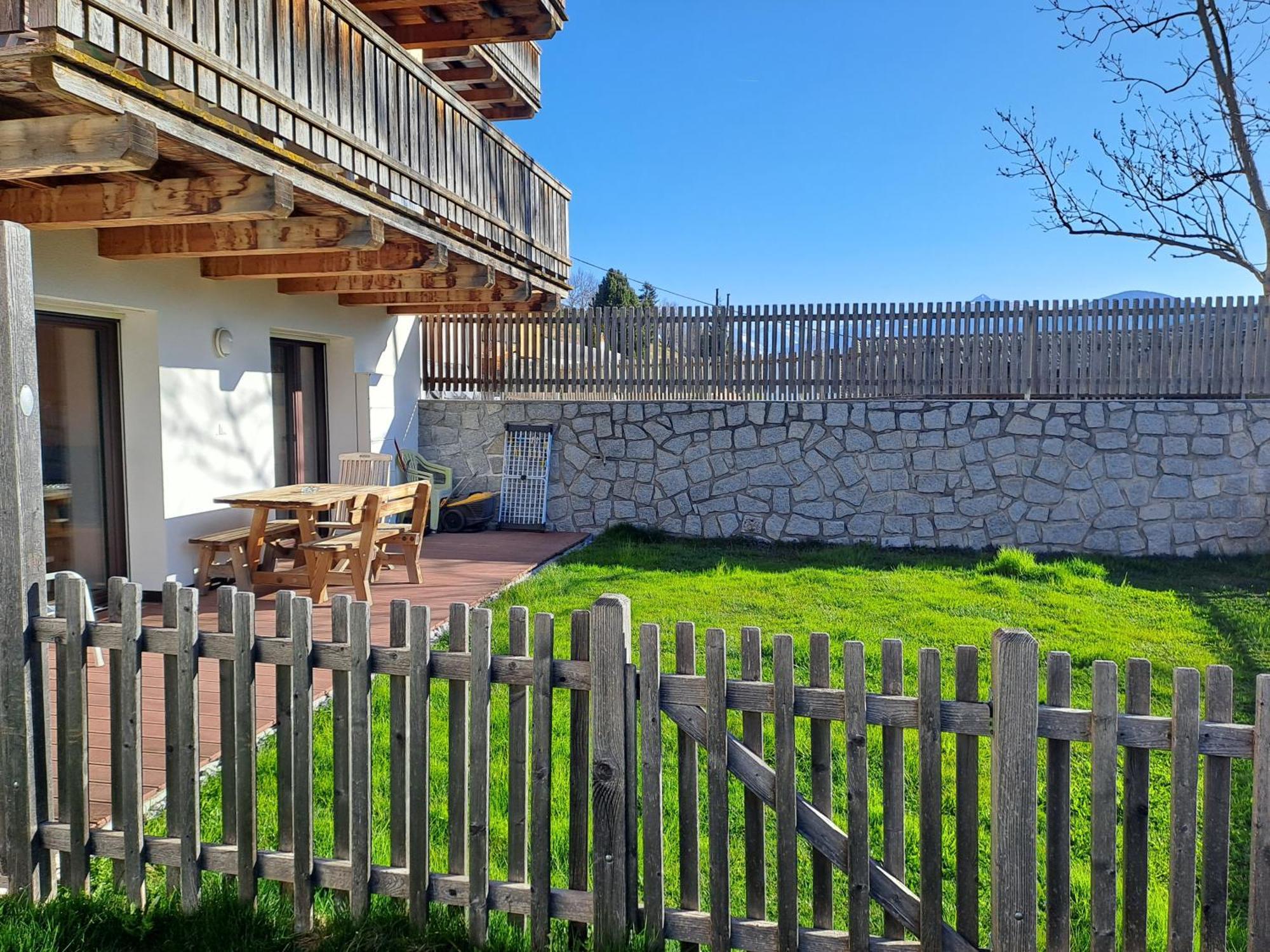 Casa Simona Apartment Sorafurcia Екстериор снимка